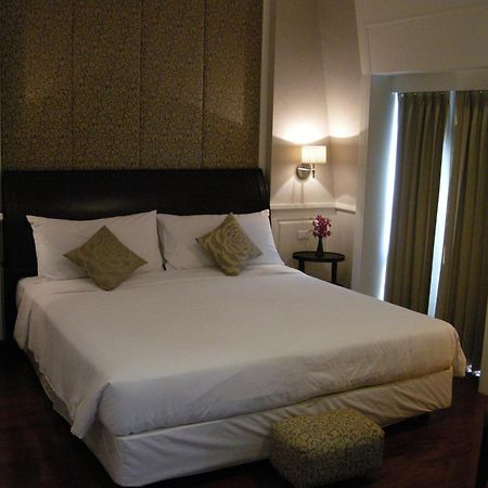 Aurum The River Place Bangkok Extérieur photo