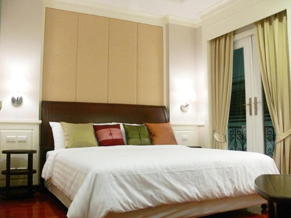 Aurum The River Place Bangkok Extérieur photo