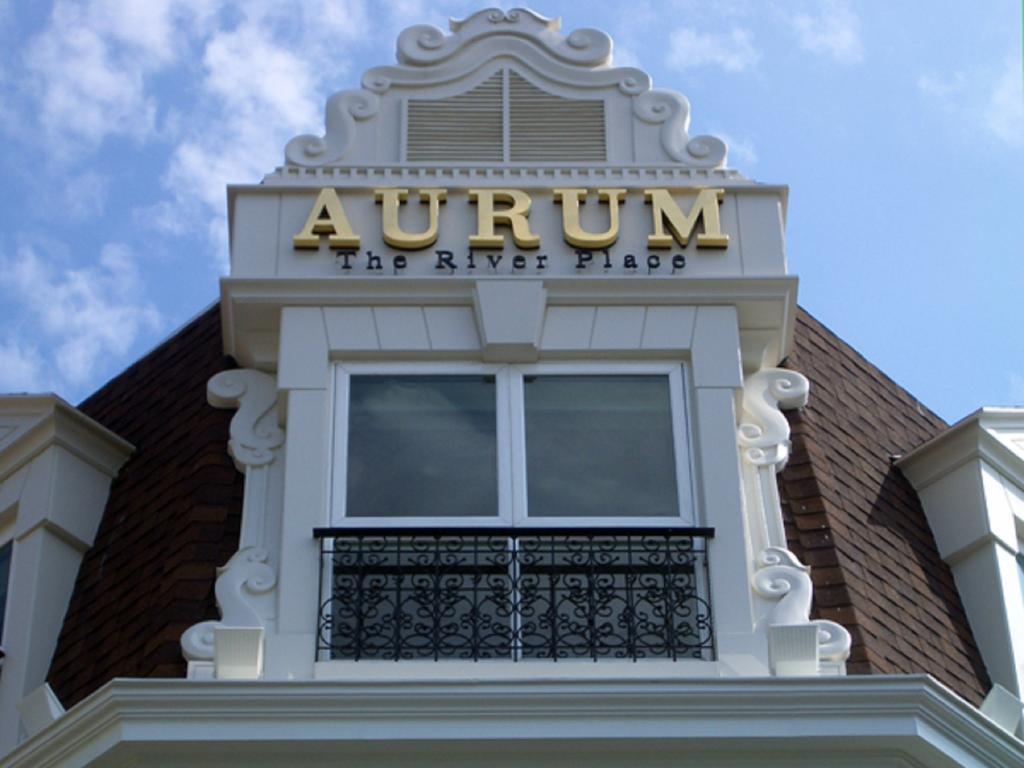 Aurum The River Place Bangkok Extérieur photo